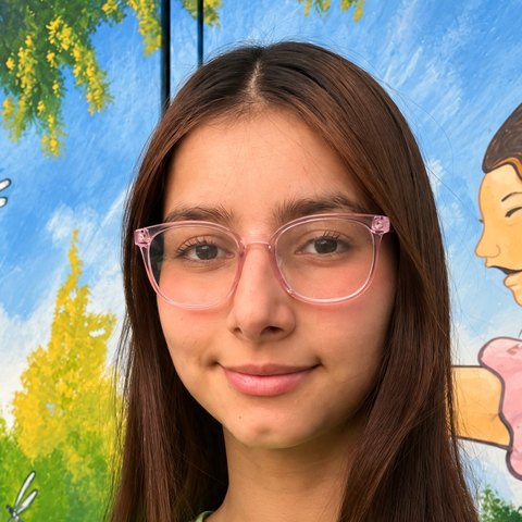 Retrato de Britany, Técnico en Párvulos de El Trencito de los Dinosaurios