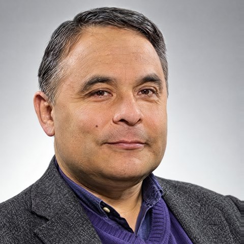 Retrato de Mauricio, Ingeniero de seguridad de El Trencito de los Dinosaurios