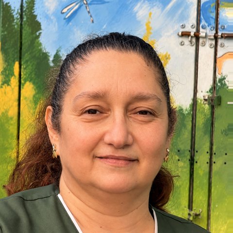 Retrato de Paola, educadora de Párvulos de El Trencito de los Dinosaurios