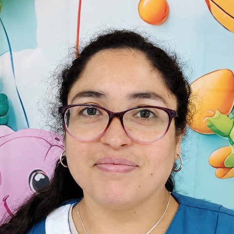 Retrato de Tamara, Técnico en Párvulos de El Trencito de los Dinosaurios
